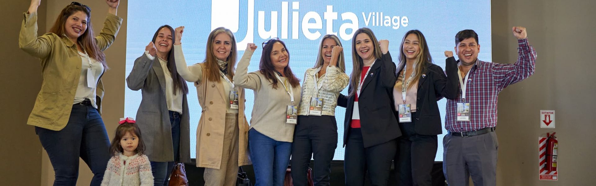 Lanzamiento de Julieta Village